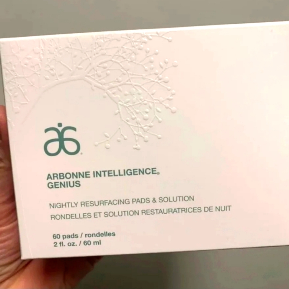 Arbonne Resurfacing pads NWT